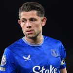 Tarkowski s-excuse après son tacle contre Mac Allister