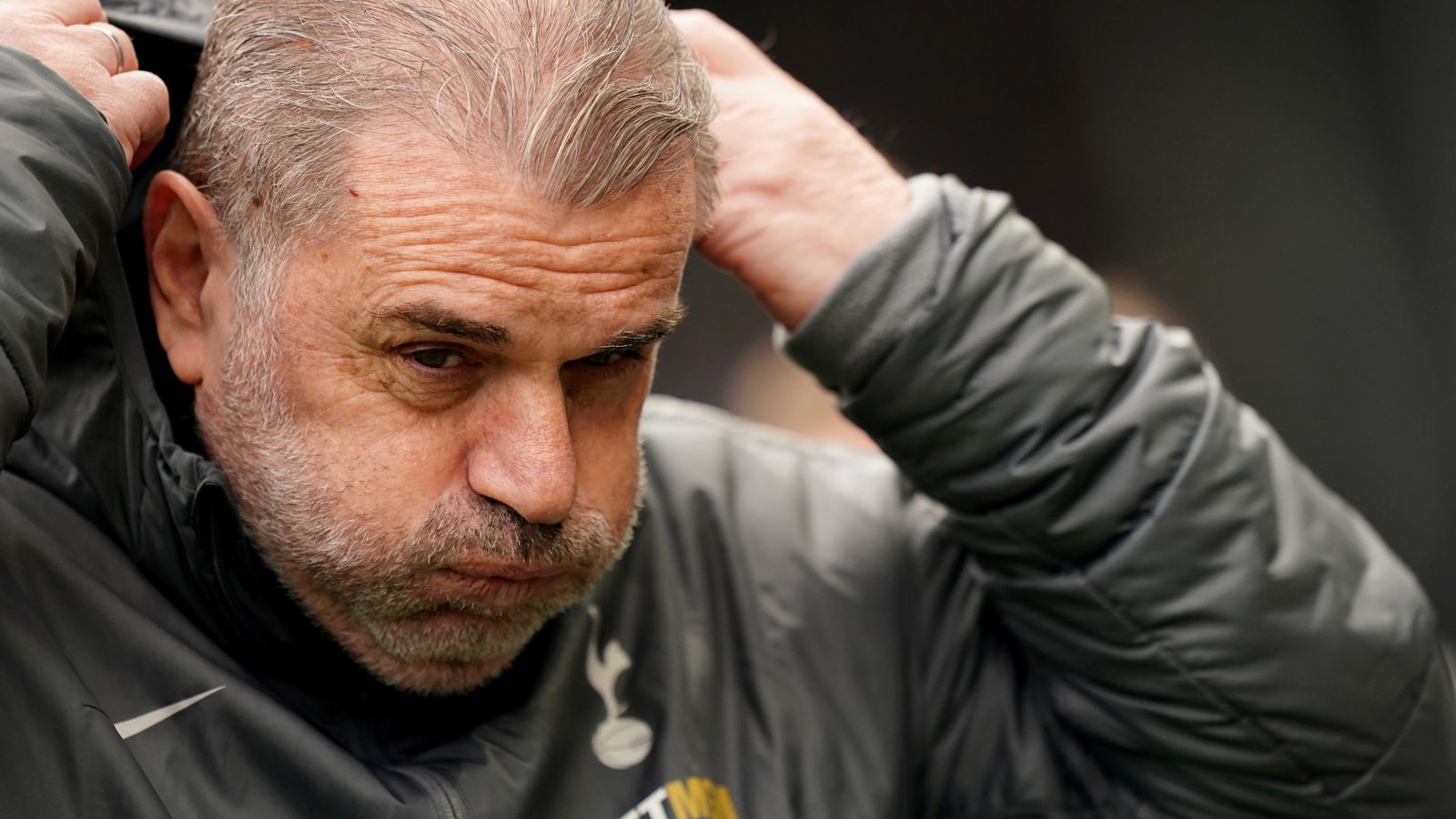 Tottenham s-incline 2-0 contre Fulham - Postecoglou critique son équipe