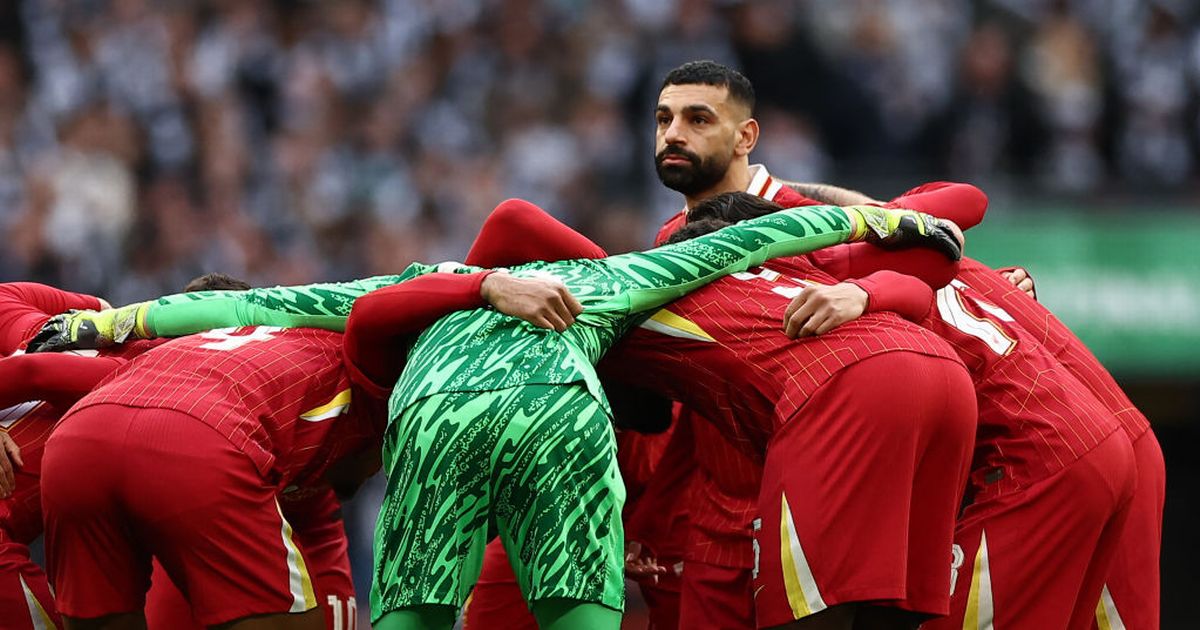 Van Dijk s-excuse après une sortie inappropriée en finale de la Carabao Cup
