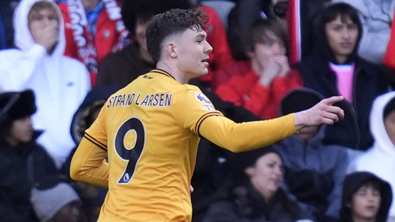 Wolves s-imposent 2-1 contre Southampton en Premier League