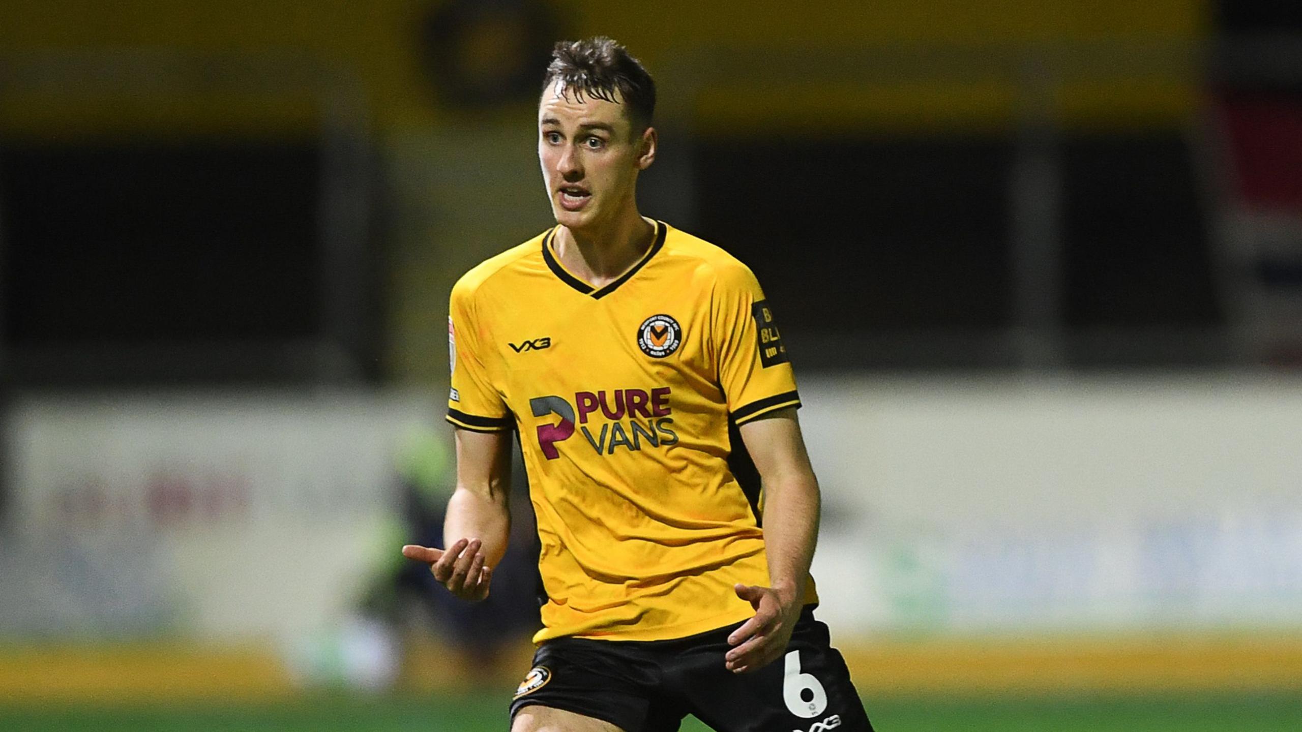 Ciaran Brennan de Newport County