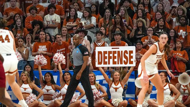 Texas Longhorns Basketball Match