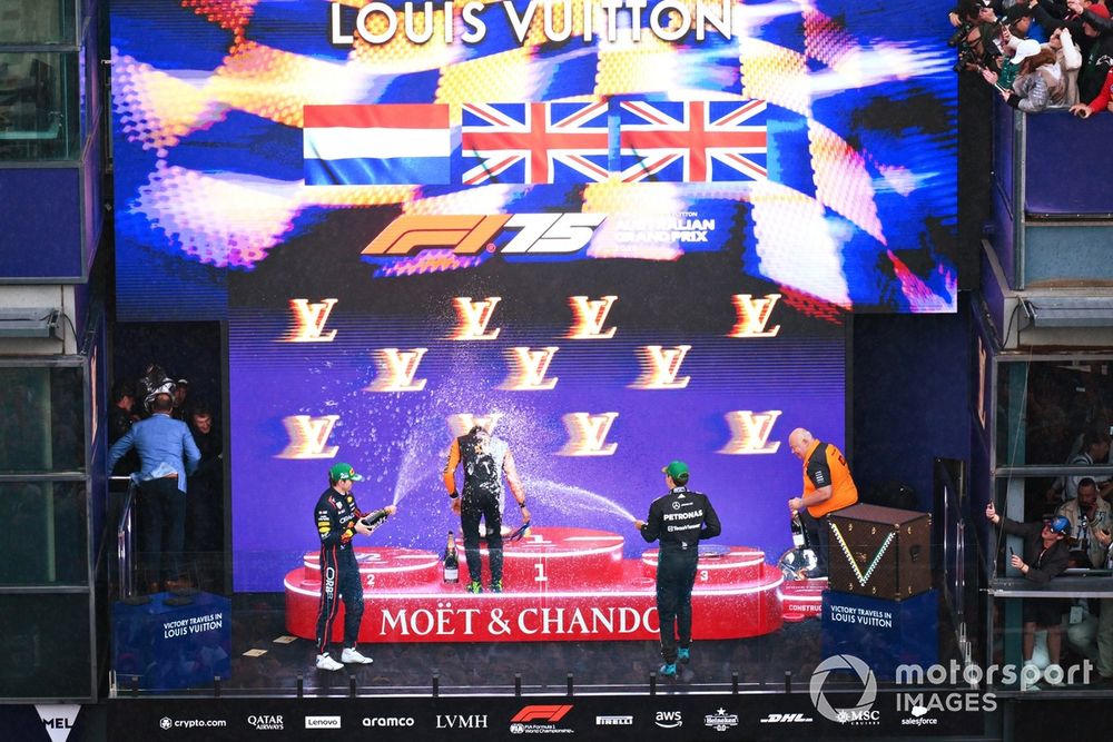 Lando Norris, McLaren, Max Verstappen, George Russell