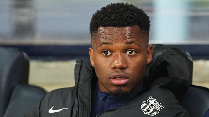 Fati a fait une apparition rare pour Barcelone