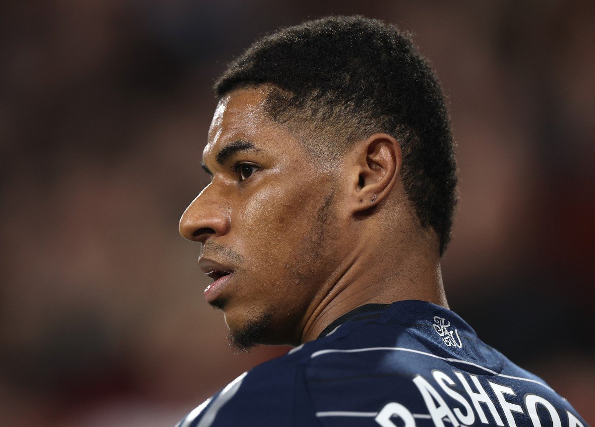 Marcus Rashford d'Aston Villa