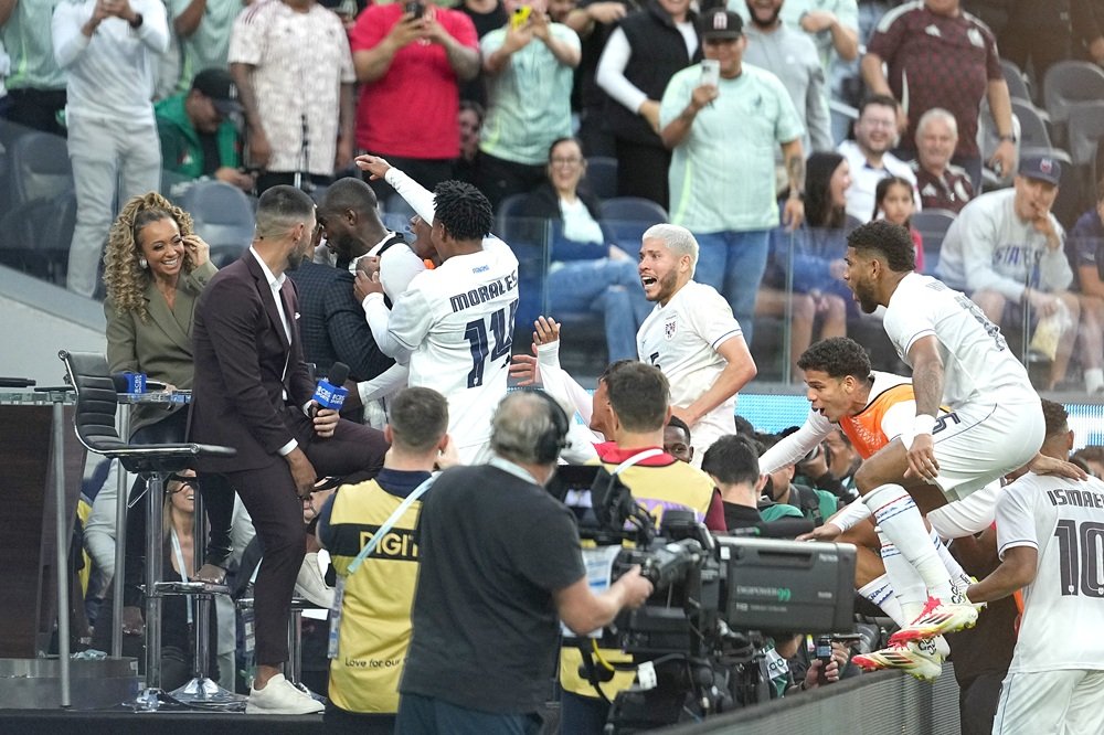 Cecilio Waterman célèbre son but contre les USA lors de la demi-finale CONCACAF au SoFi Stadium, 20 mars 2025