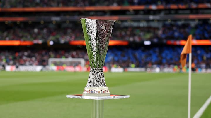 Qui soulèvera le trophée de la Ligue Europa le mois prochain ?