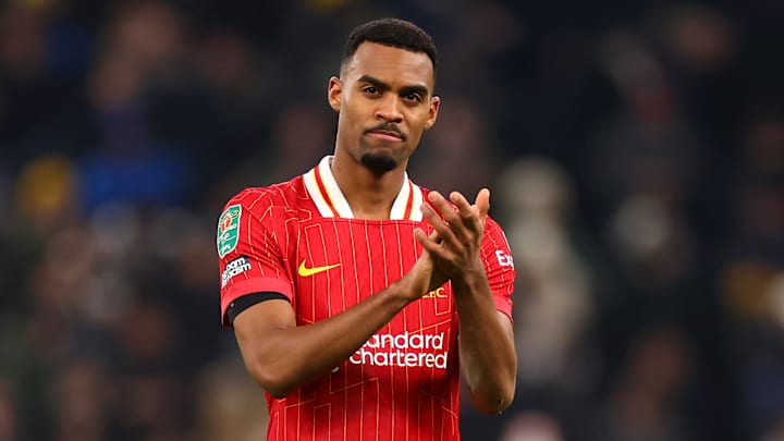 Ryan Gravenberch en pleine action avec Liverpool