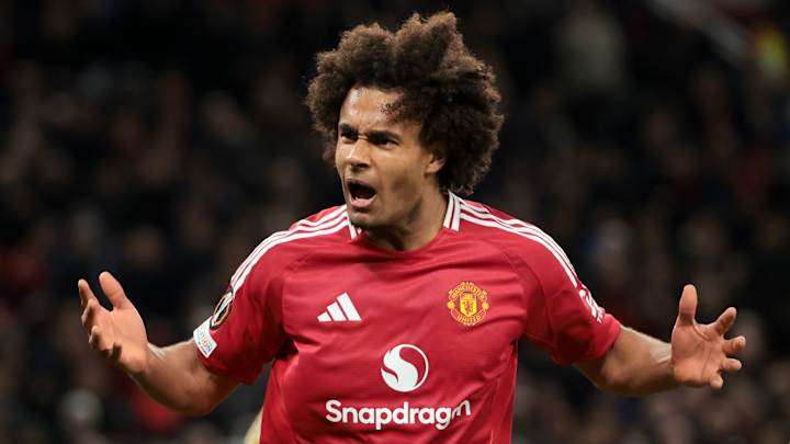 Joshua Zirkzee n'a pas apprécié les supporters de Manchester United qui ont quitté Old Trafford trop tôt jeudi soir