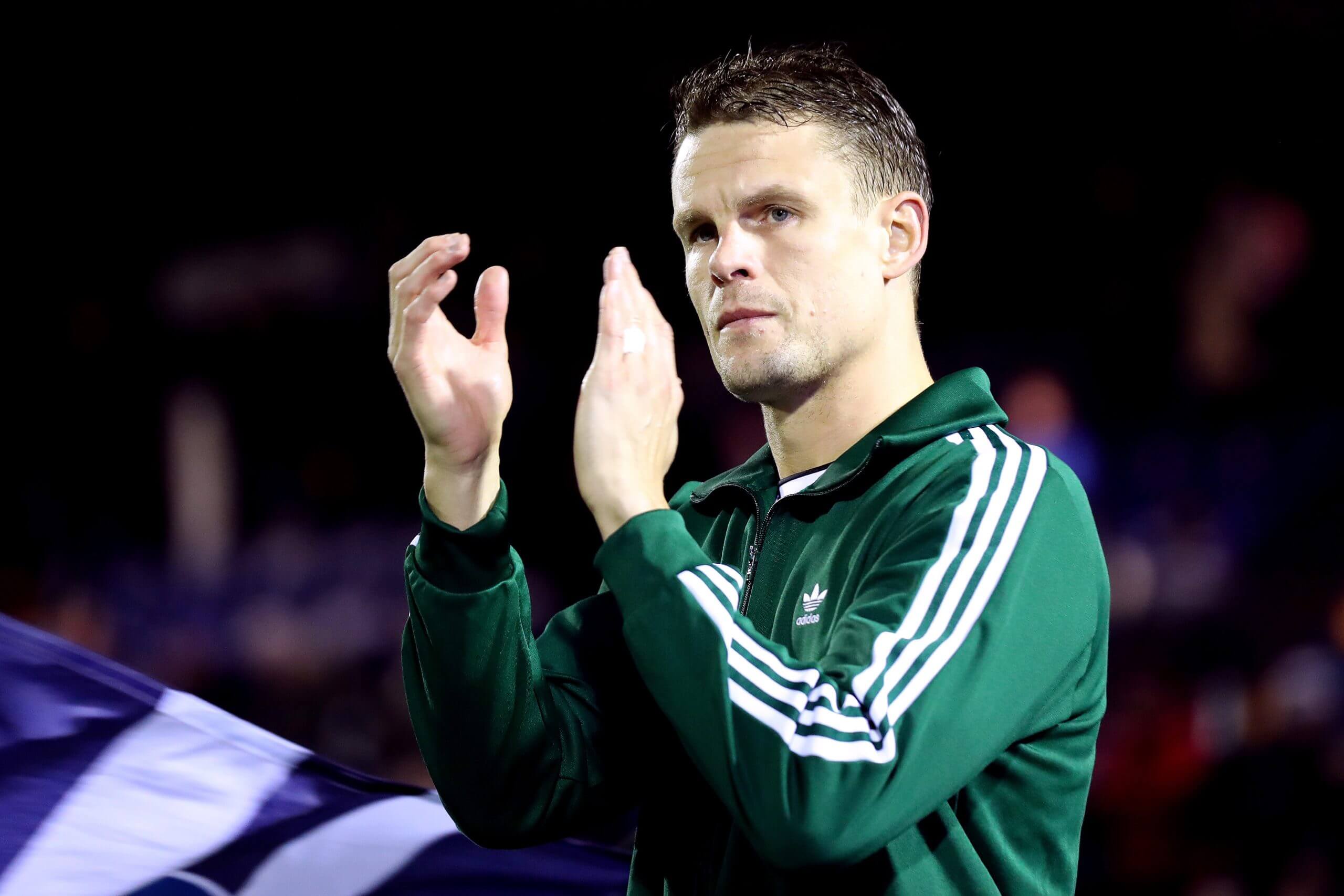 Steve Bruce au centre d'entraînement de Blackpool