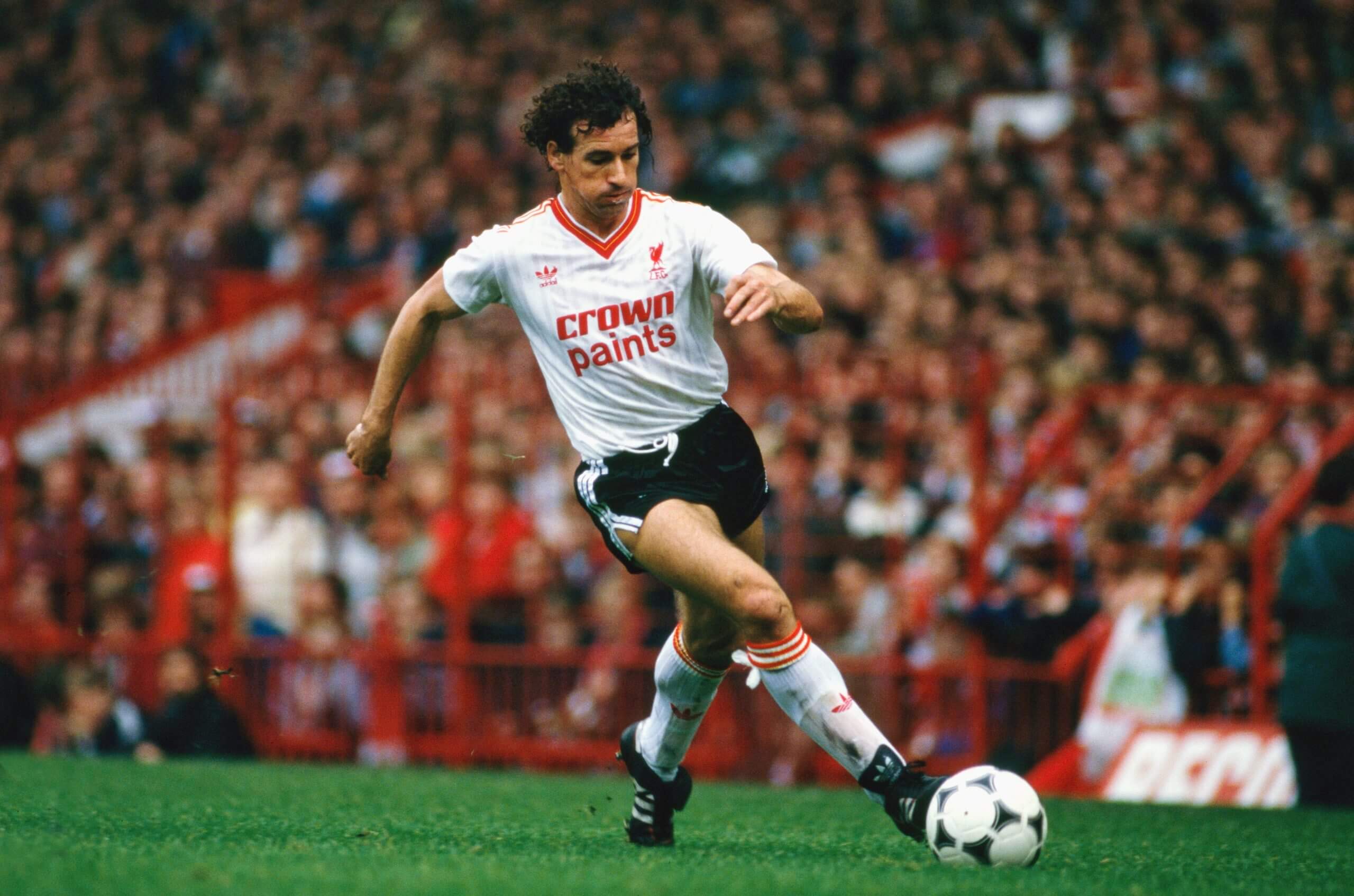 Craig Johnston lors de la finale de la FA Cup 1988