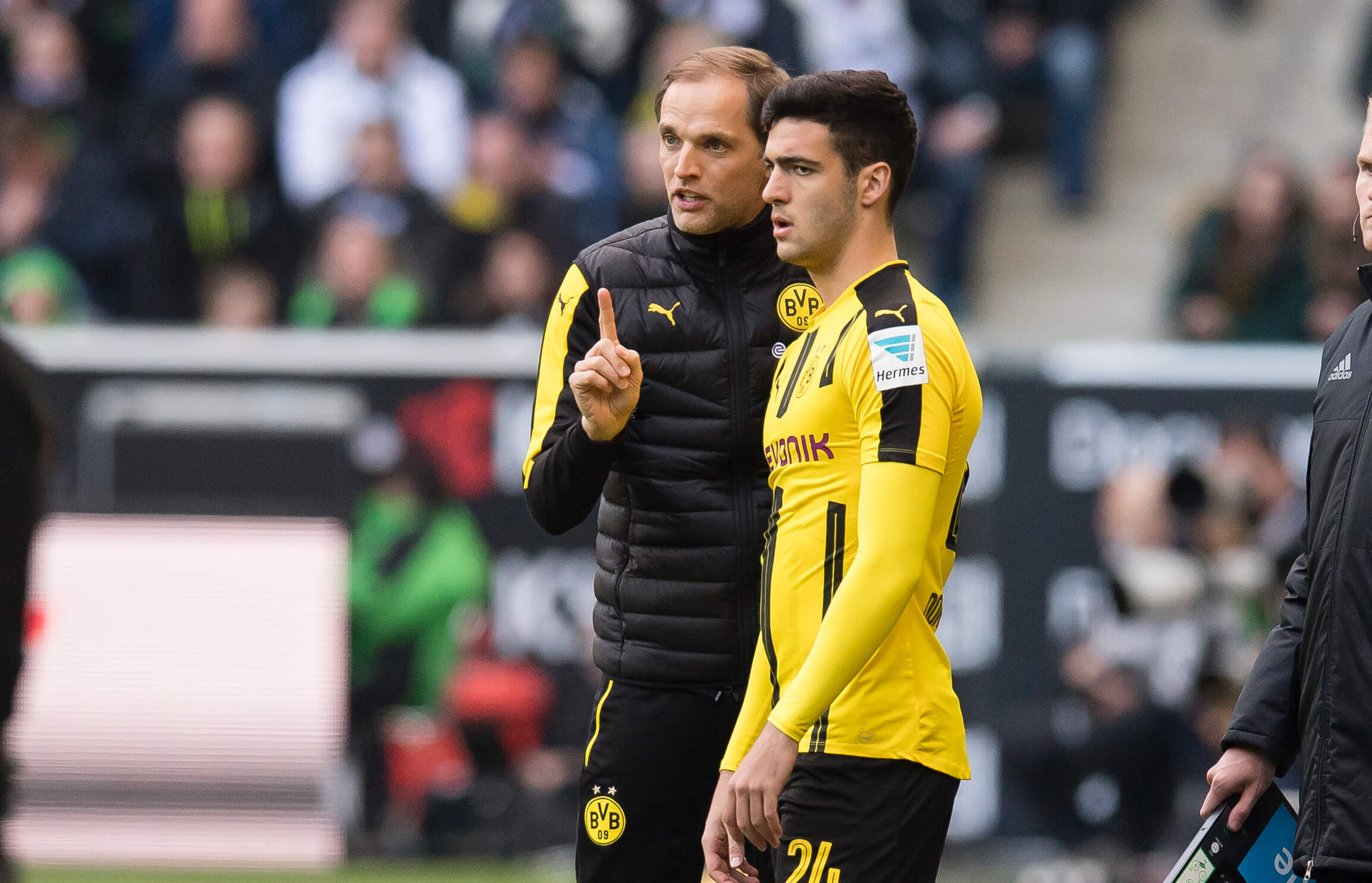 Mikel Merino en action sous les couleurs d'Arsenal
