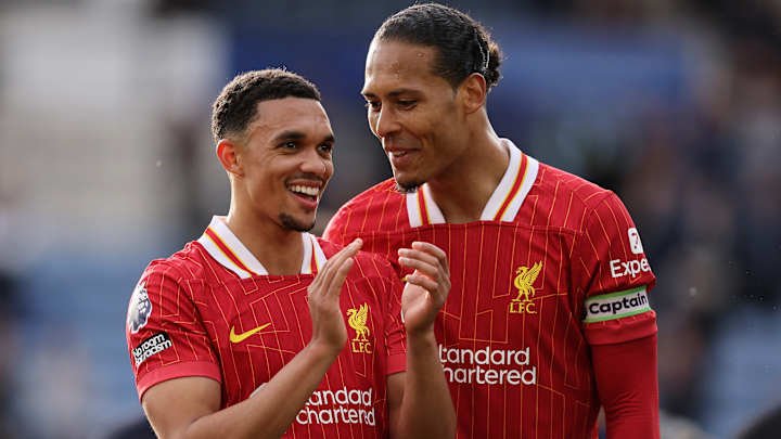Virgil van Dijk défend Trent Alexander-Arnold
