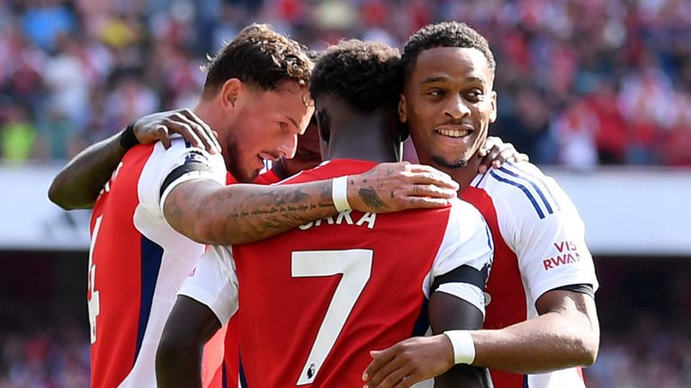 Ben White et Bukayo Saka