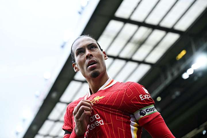 FBL-ENG-PR-LIVERPOOL-WEST HAM Virgil van Dijk regarde vers le titre de Liverpool en Premier League 2024