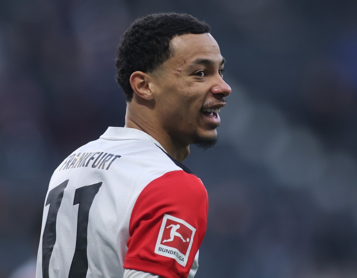 Hugo Ekitike en action avec l'Eintracht Francfort