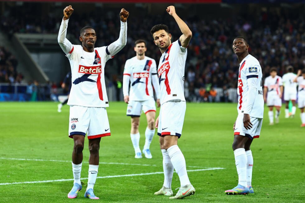 Le PSG, porté par Ousmane Dembélé, a dominé Dunkerque en demi-finale de la Coupe de France à Villeneuve-d'Ascq, le 1er avril 2025