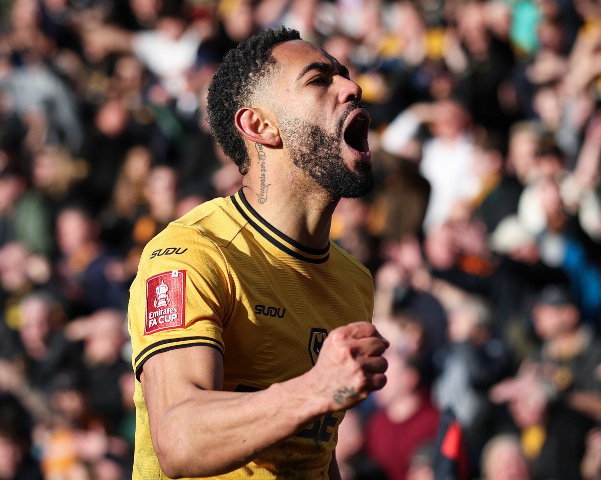 Matheus Cunha célèbre un but avec Wolves contre Bournemouth
