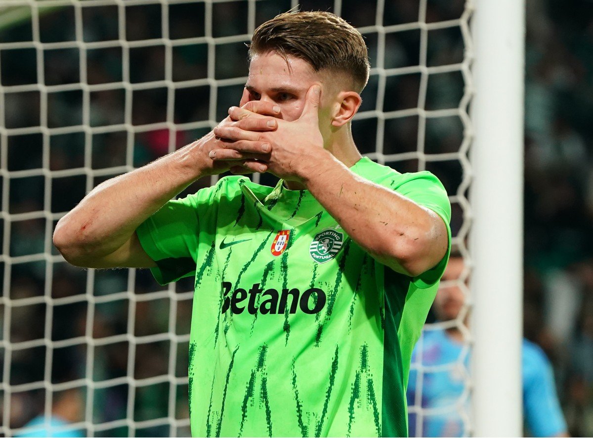 Viktor Gyokeres célèbre un but avec Sporting Lisbonne contre Amarante