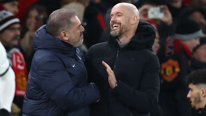 Ange Postecoglou lors d'une conférence de presse