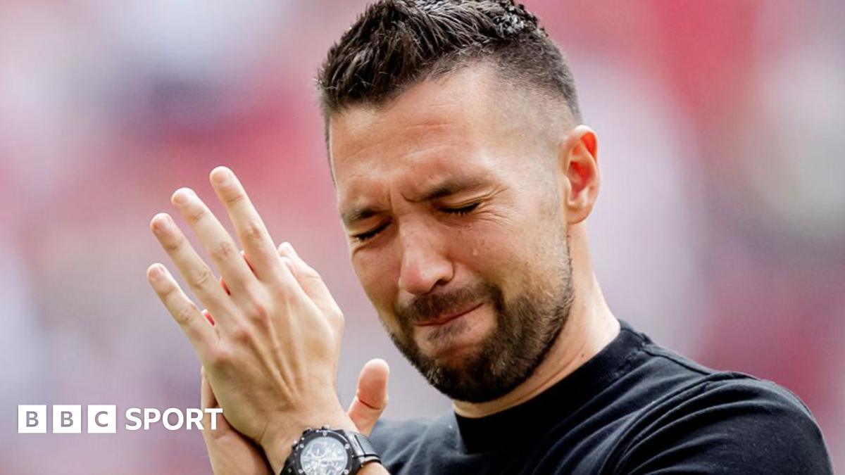 Ajax laisse échapper le titre de l-Eredivisie face à PSV