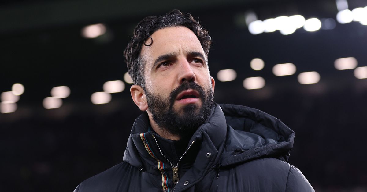 Amorim réagit aux critiques de Neville après le derby de Manchester