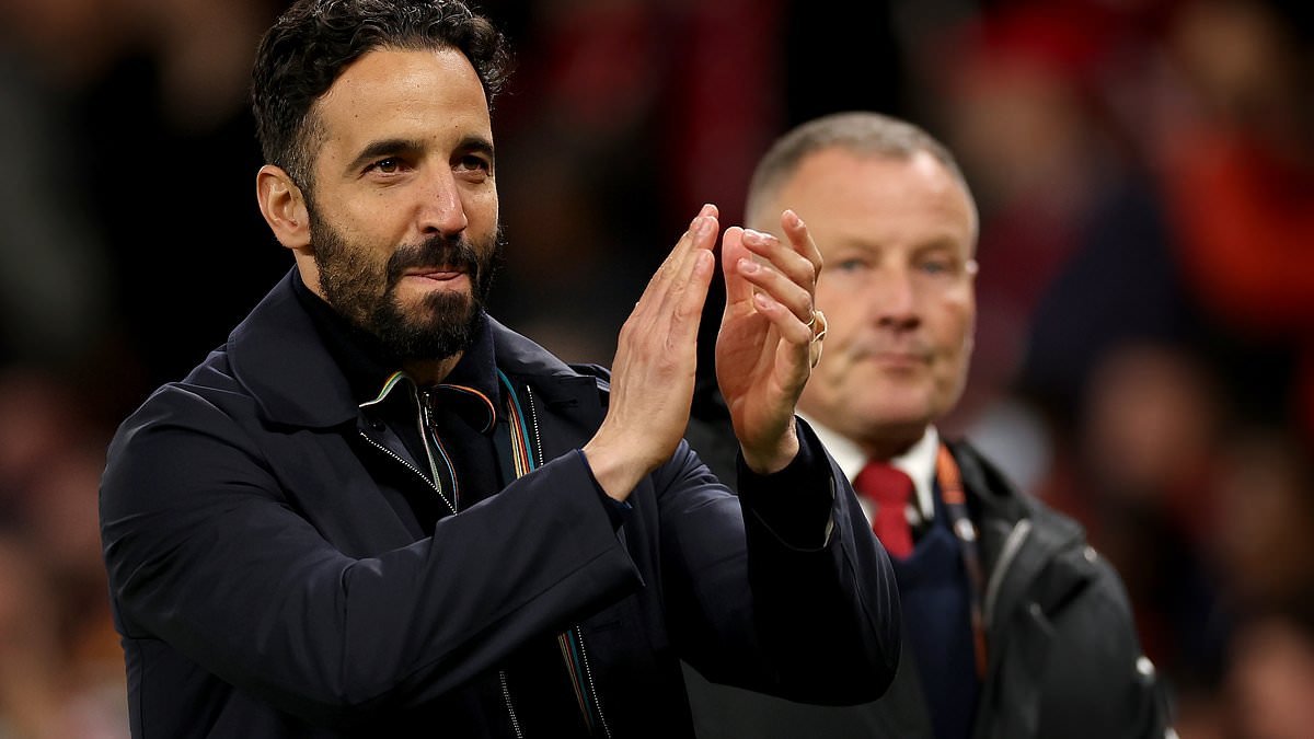 Amorim soutient Keane et Scholes sur les critiques envers Man United