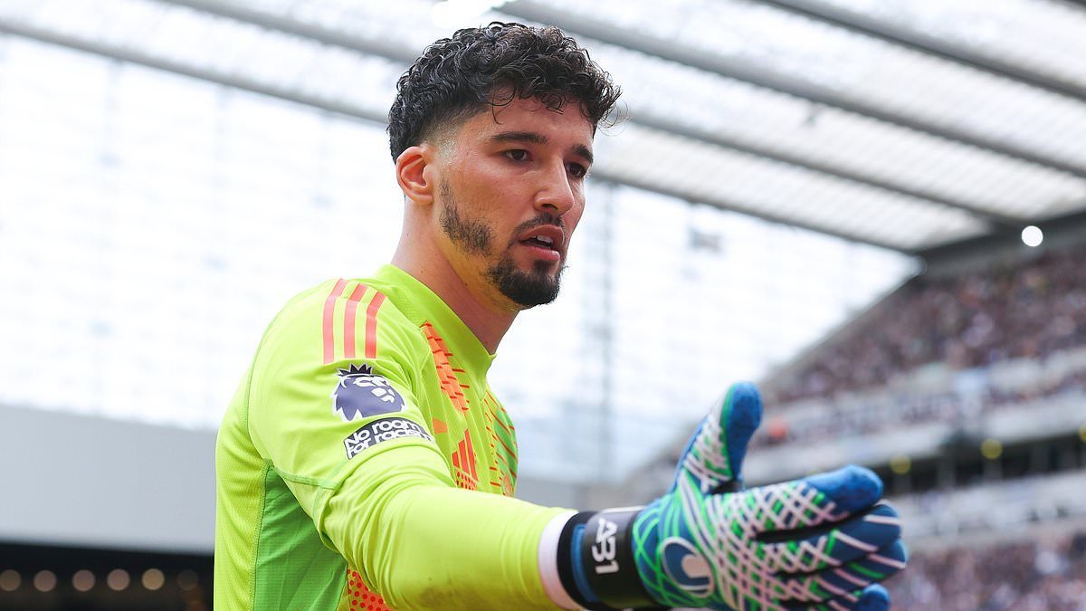 Bayindir critiqué par Keane pour une erreur fatale avec Man Utd