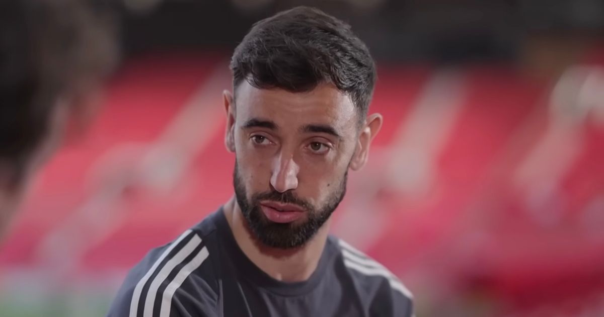 Bruno Fernandes réagit après le succès de McTominay à Naples