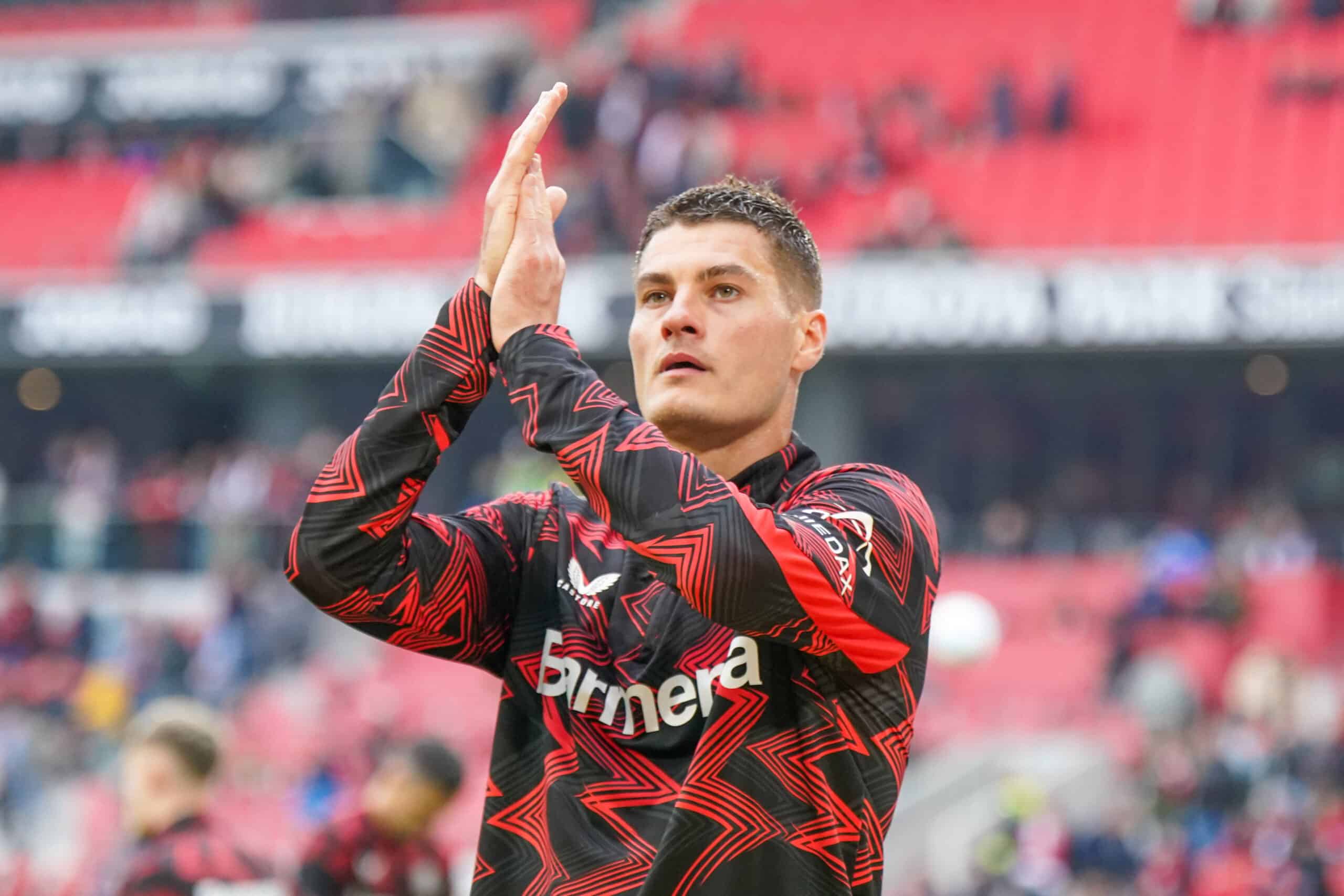 Chelsea- United et Arsenal convoitent l’attaquant Patrik Schick à 40M€