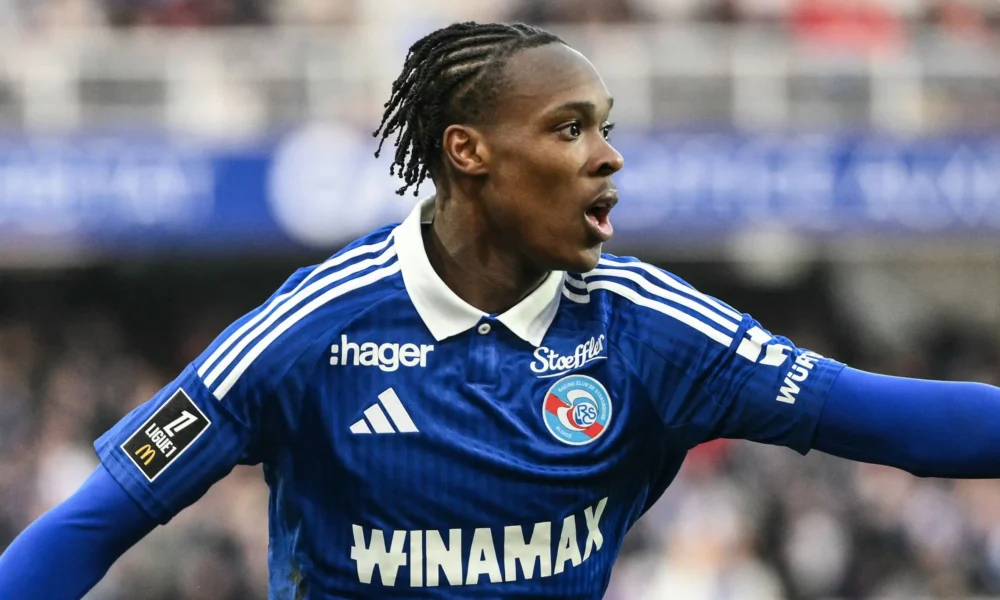 Chelsea prépare un accord pour signer Emanuel Emegha en 2026