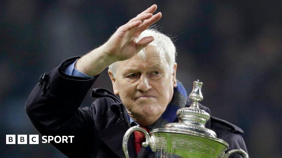 Décès de Peter McParland- légende de l-Irlande du Nord et d-Aston Villa