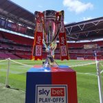 Finales EFL à Wembley - un minute de retard pour sensibiliser