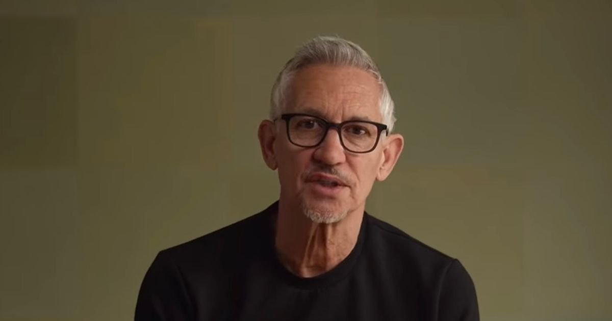 Gary Lineker s-excuse après son départ de la BBC pour antisemitisme