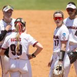 Georgia Softball éliminée par Florida- message aux fans