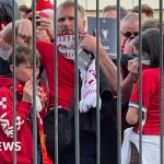 Gérald Darmanin s-excuse auprès des fans de Liverpool pour le chaos du Stade de France