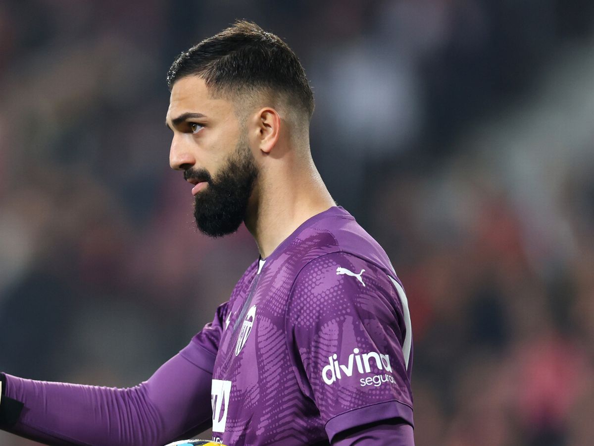 Giorgi Mamardashvili fait ses adieux à Valence avant Liverpool