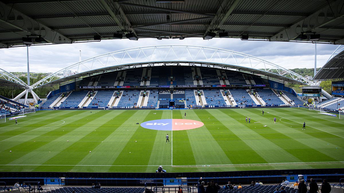 Huddersfield Town libère 10 joueurs dont le capitaine Jonathan Hogg