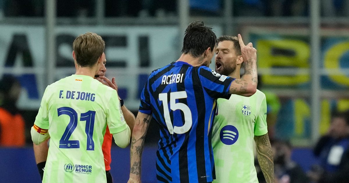 Inigo Martinez répond aux accusations de crachat lors de Barça-Inter