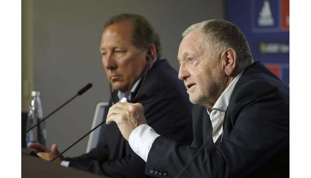 Jean-Michel Aulas accuse John Textor après son départ de l-OL