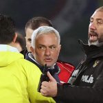 Jose Mourinho Banni Après Agression Sur Un Autre Entraîneur