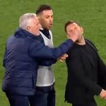 Jose Mourinho suspendu après un incident avec le coach de Galatasaray