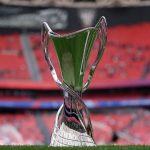 La coupe de la Ligue des champions féminine volée puis retrouvée à Lisbonne