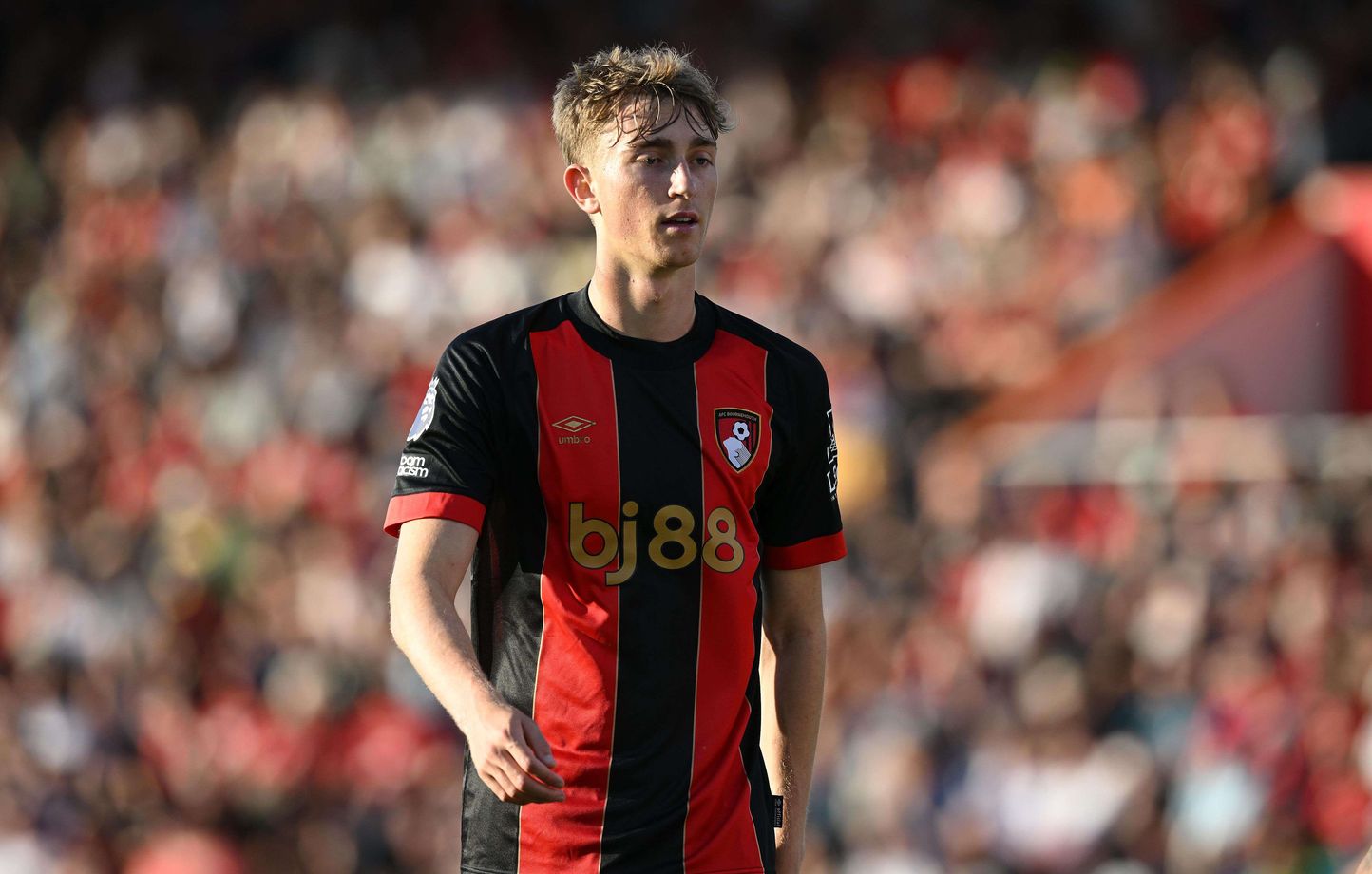 Le Real Madrid recrute Dean Huijsen pour 60 millions d-euros