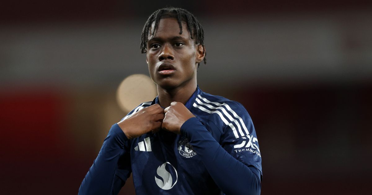 Le prodige Bendito Mantato signe pro à Manchester United