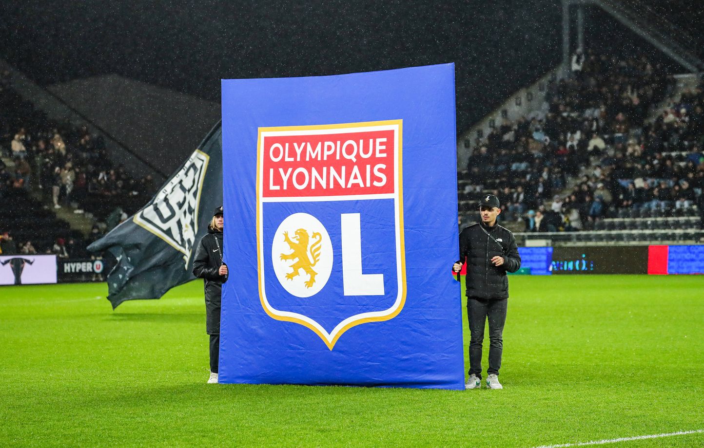 Ligue 1 - L-OL interdit de recrutement par la FIFA jusqu-en 2026