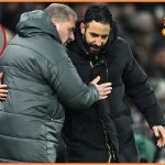 Manchester United et Tottenham visent Jake Evans- jeune talent prometteur