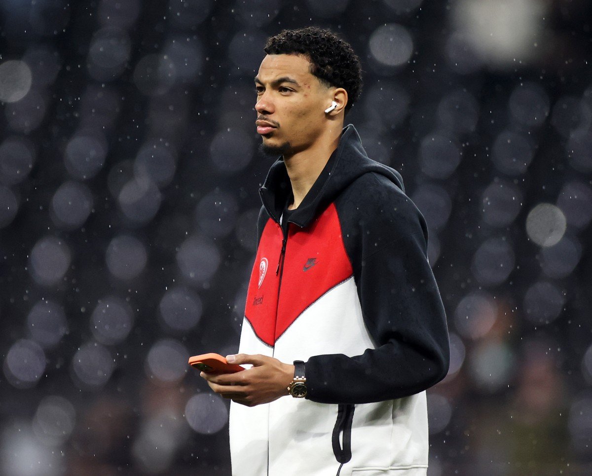 Manchester United prêt à faire une offre pour Hugo Ekitike