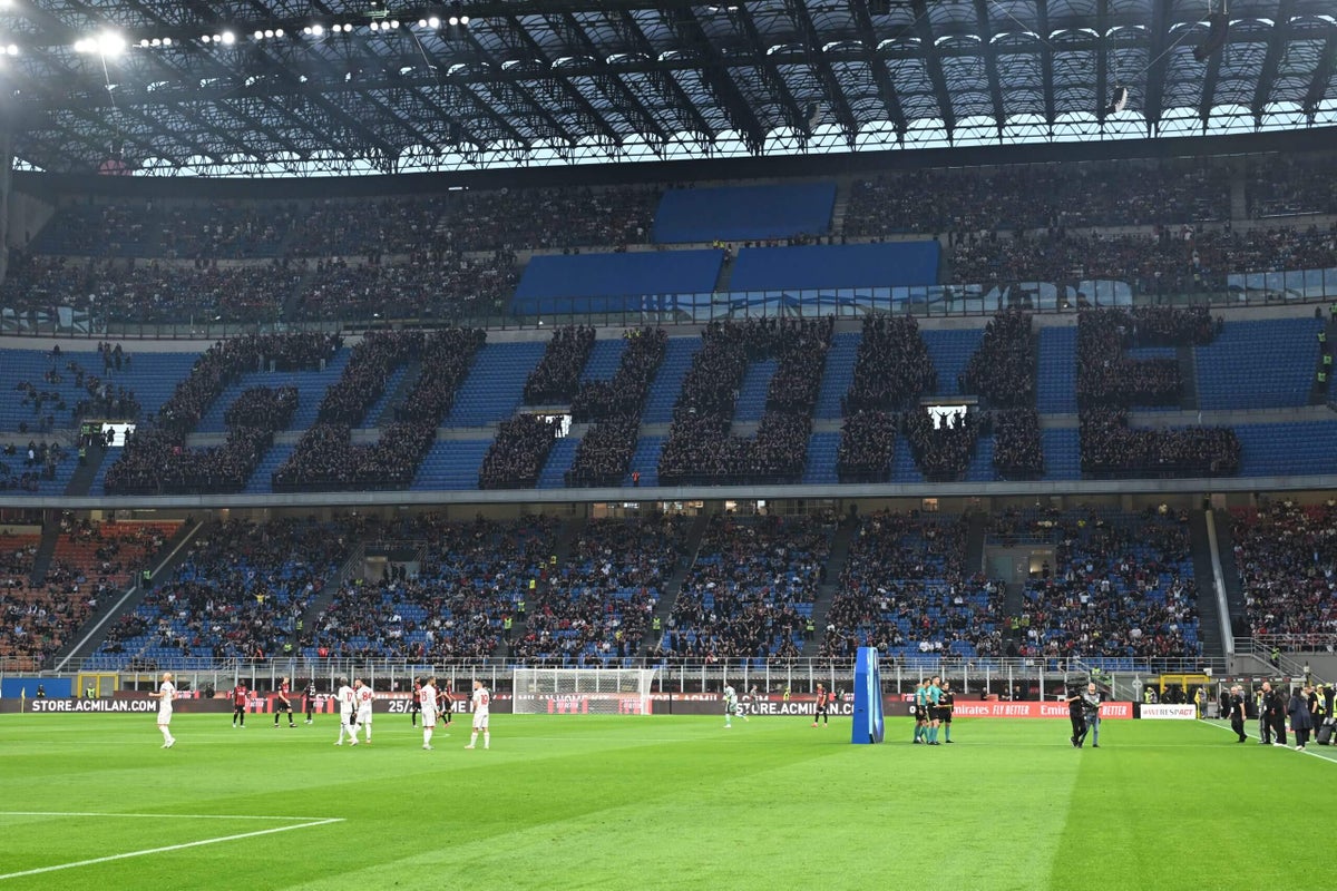 Milan - Ultras protestent contre la gestion RedBird 🟥