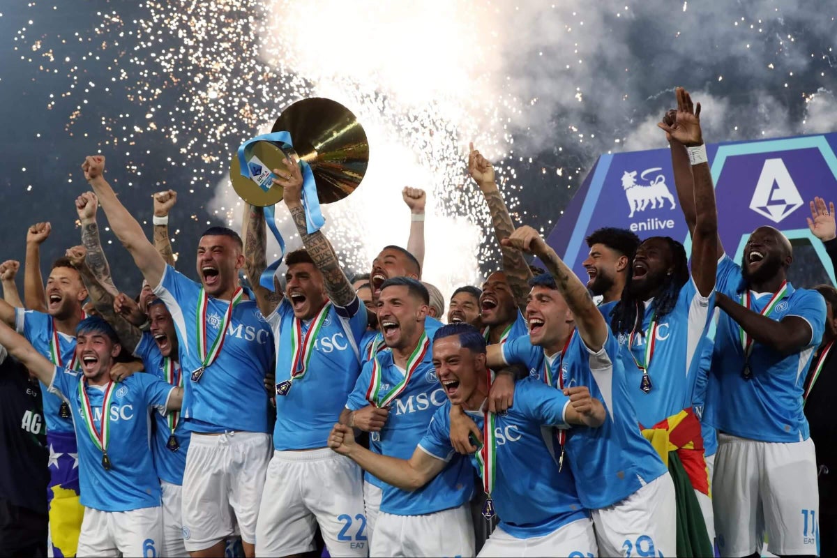 Naples Sacrée Championne d-Italie 2023 - La Victoire de Conte
